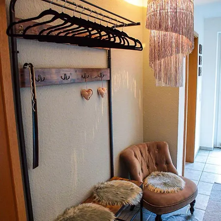 Appartement Liebevoll-eingerichtete-wohnung-mit-terrasse