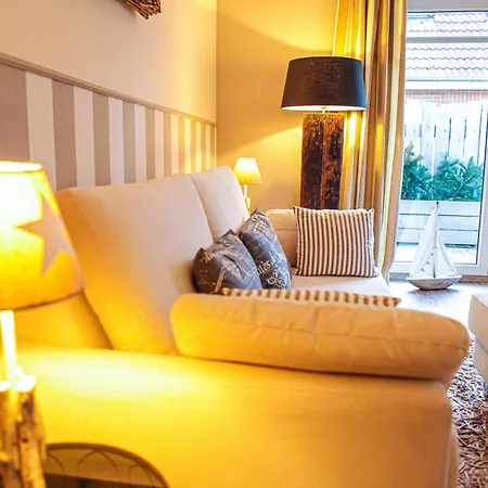 Liebevoll-eingerichtete-wohnung-mit-terrasse Appartement Kiel